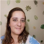 Profesora de nivel primario, dicta clases particulares de apoyo de Lengua y práctica del lenguaje, matemática y ciencias